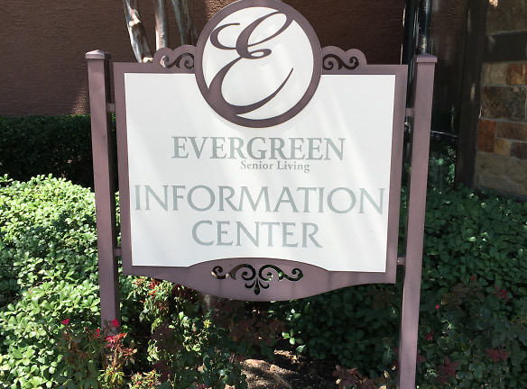 Evergreen At Farmers Branch Apartments - Dallas, TX