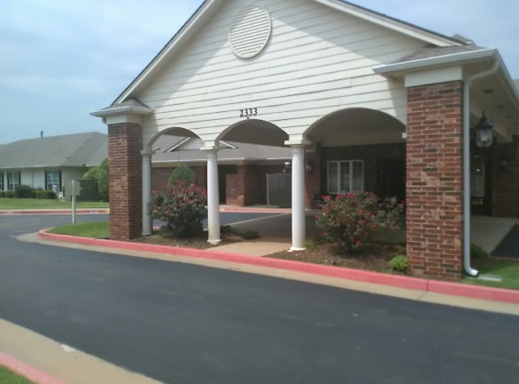 Brookdale Village Senior Living Solutions Apartments - Oklahoma City, OK