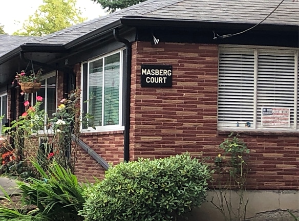 Masenberg Court Apartments - Portland, OR