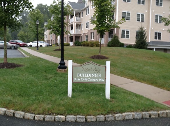 Nolans Ridge Apartments - Mount Arlington, NJ