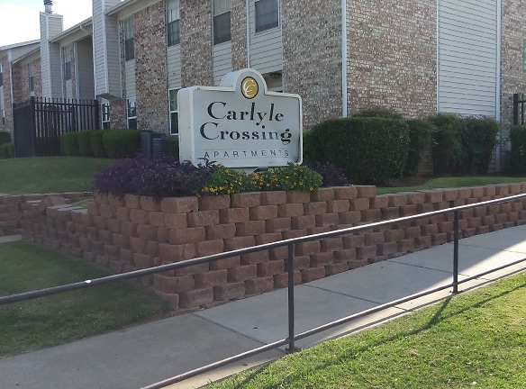 Carlyle Crossing Apartments - Fort Worth, TX