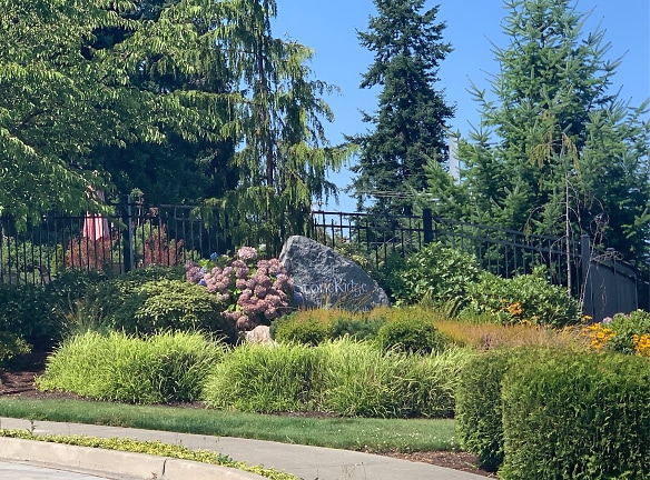 Stoneridge At The Park Apartments - Tacoma, WA