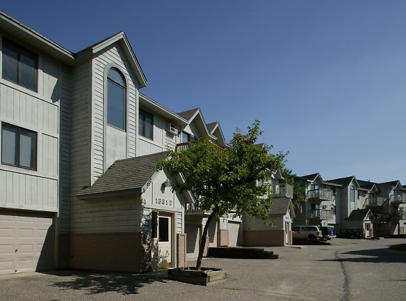 Shalimar Estates Apartments - Burnsville, MN