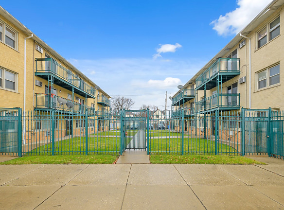 3737-3739 W 63rd (West Lawn) Apartments - Chicago, IL