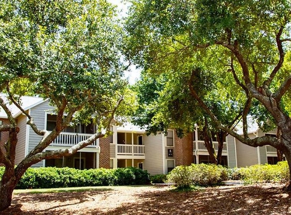 Forest Pointe Apartment Homes - Macon, GA