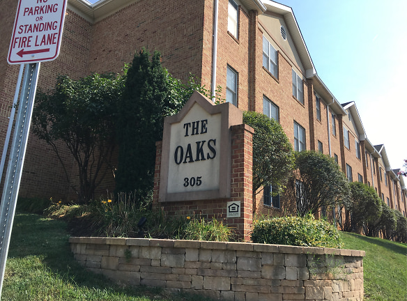 The Oaks - Senior 55 & Older Apartments - Warrenton, VA