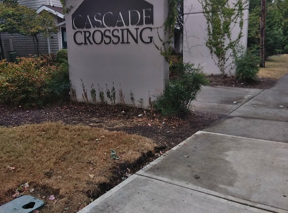 Cascade Crossing Apartments - Portland, OR