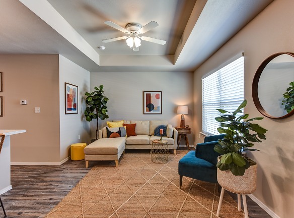 Apex Villas Apartments - Lubbock, TX