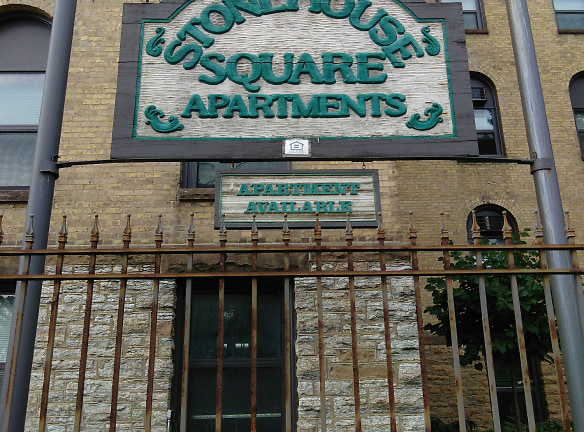 Stonehouse Square Apartments - Minneapolis, MN