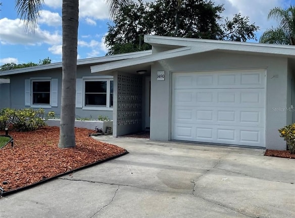 14190 Page Ave - Largo, FL