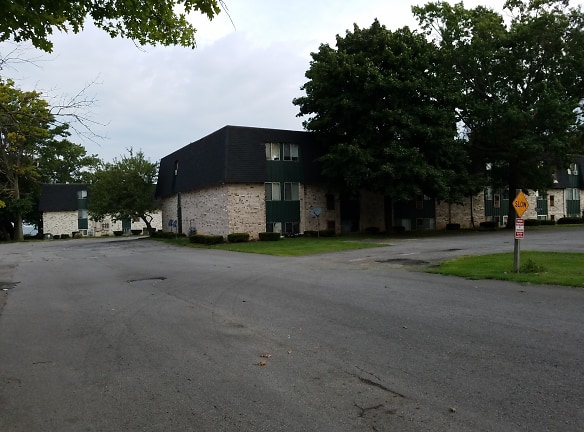 Lakeview Apartments - Lorain, OH