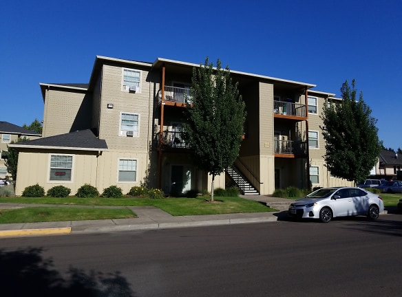 Catron Place Apartments - Monmouth, OR
