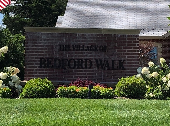 The Village Of Bedford Walk Apartments - Columbia, MO
