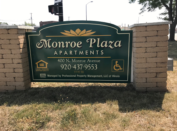 Monroe Plaza Apartments - Green Bay, WI