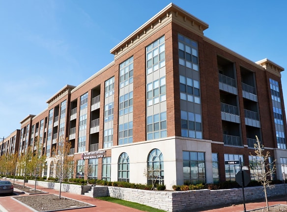 Apartments At The Yard: Keystone - Grandview Heights, OH