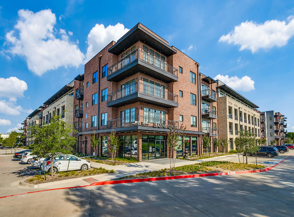Wylder Square Apartments - Carrollton, TX