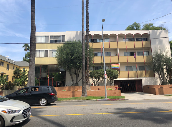 Hacienda Apartments - Los Angeles, CA