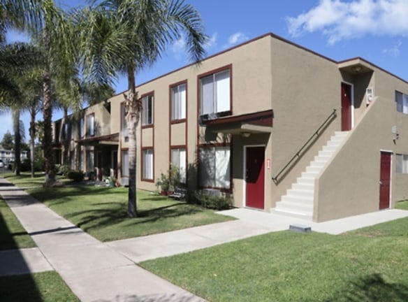 Southwinds Apartments - El Cajon, CA