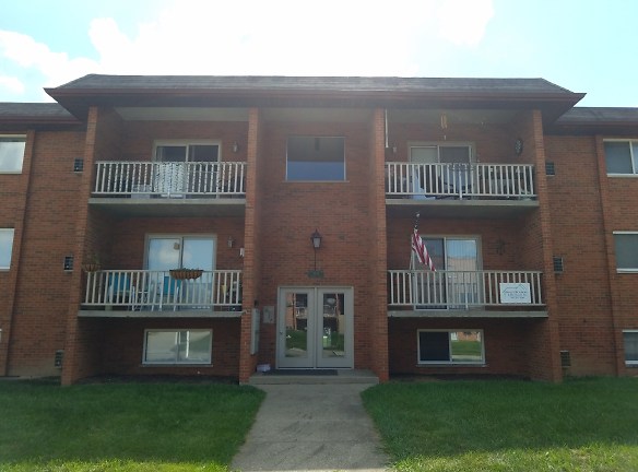 Meadow Wood Apartments - Fort Mitchell, KY