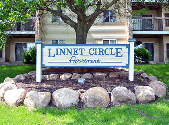 Linnet Circle Apartments - Coon Rapids, MN