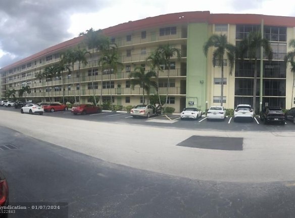 5300 NE 24th Terrace #334C - Fort Lauderdale, FL