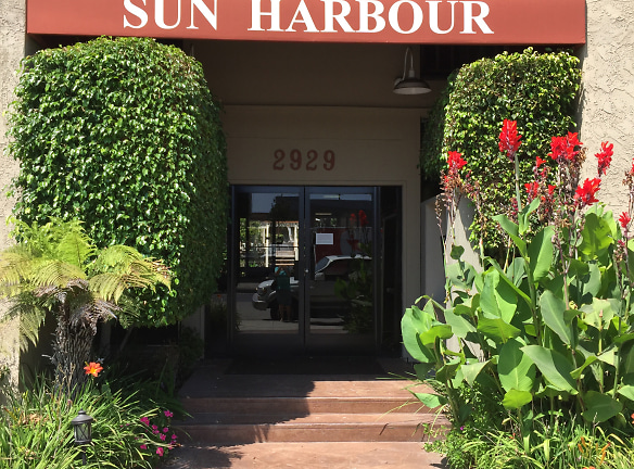 Sun Harbour Apartments - Redondo Beach, CA