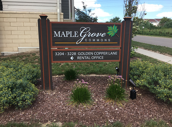 MAPLE GROVE COMMONS Apartments - Madison, WI
