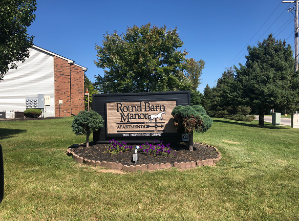 Round Barn Manor Apartments - Greencastle, IN