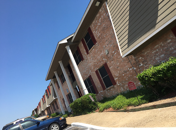 Trade Winds Apartments - Mesquite, TX