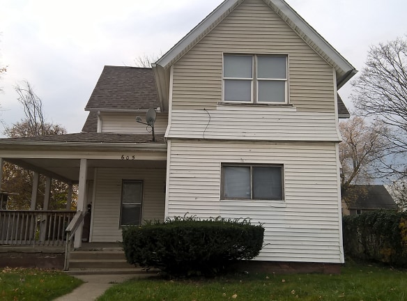 605 Cushing St unit 605UNITB - South Bend, IN