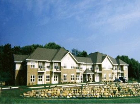 Lincoln Court Apartments - Mount Horeb, WI