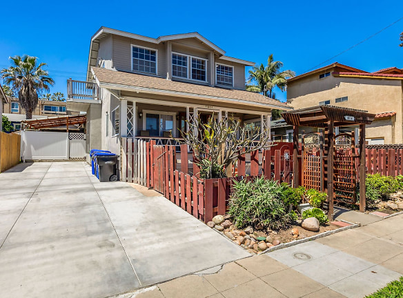 Beautiful North Park Home With Private Decks - San Diego, CA