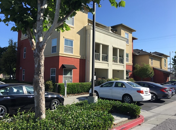 Villa Solera Apartments - San Jose, CA