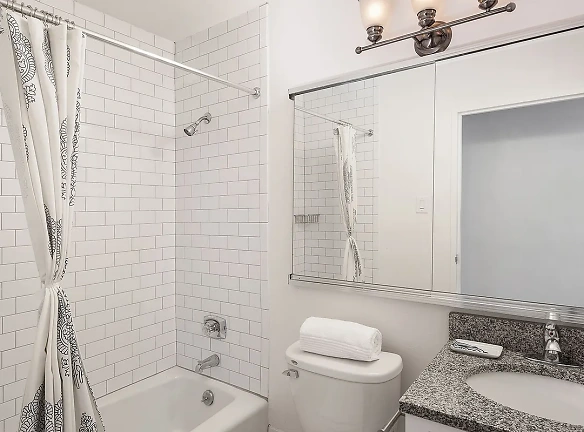 355 S End Ave unit 30G - New York, NY