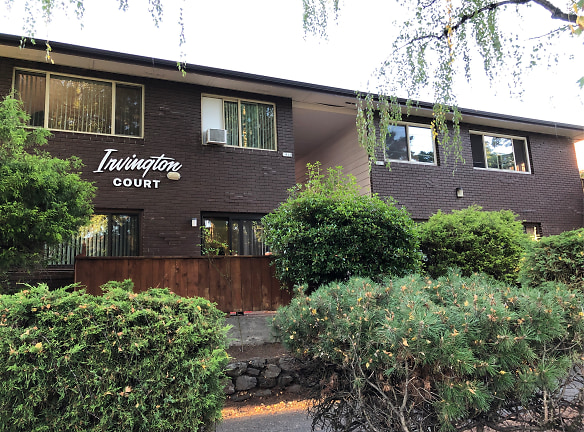 Irvington Court Apartments - Portland, OR