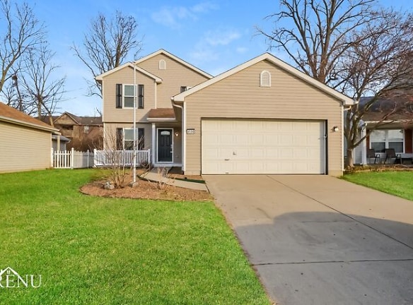 6590 Baybrook Ct - Middletown, OH