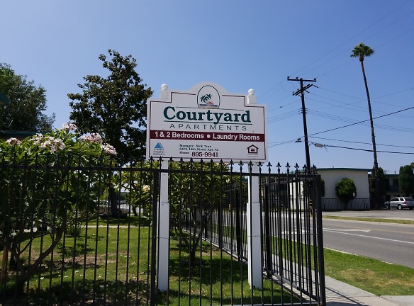 The Courtyard Apartments - Westminster, CA