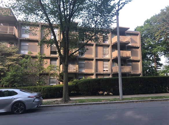Winchester Apartments - Brookline, MA