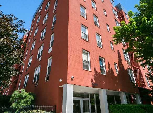 90-2 43rd Ave unit 3H - Queens, NY