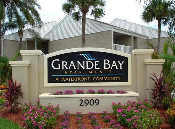 Grande Bay Apartments - Clearwater, FL
