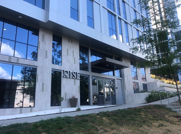 Rise At Riverfront Crossings Apartments - Iowa City, IA