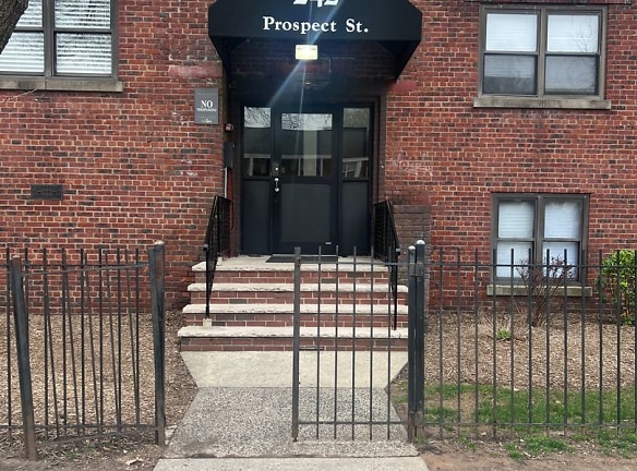 242 Prospect St - East Orange, NJ