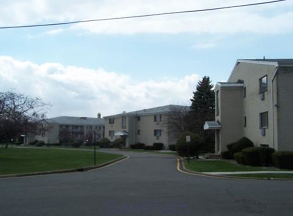 Baldwin Manor Apartments - Parsippany, NJ