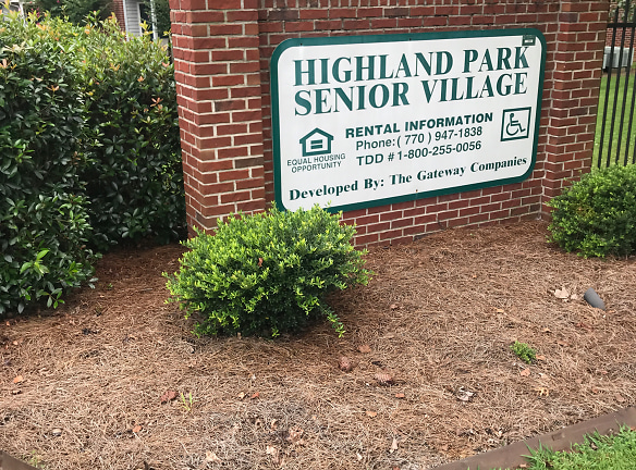 Highland Park Senior Village Apartments - Douglasville, GA