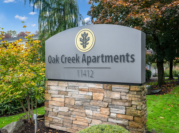 Oak Creek Apartments - Vancouver, WA