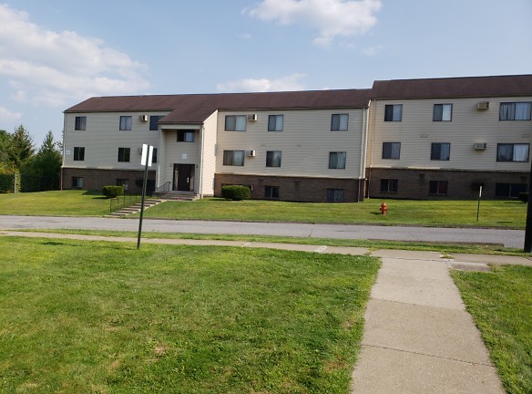 Valley View Apts Apartments - Youngstown, OH