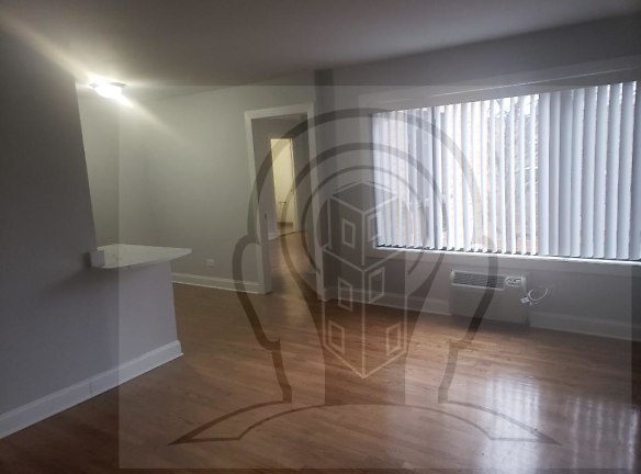 7545 N Winchester Ave unit 304 - Chicago, IL
