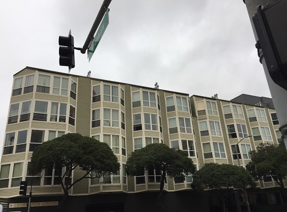 Grosvenor Atrium Apartments - San Francisco, CA