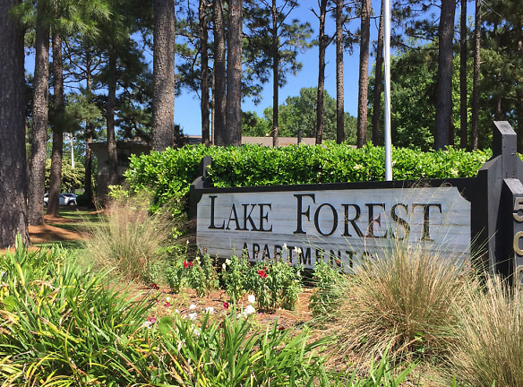 Lake Forest Apartments - Daphne, AL