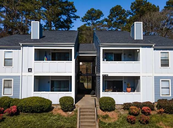 The Timbers Apartment Homes - Lilburn, GA